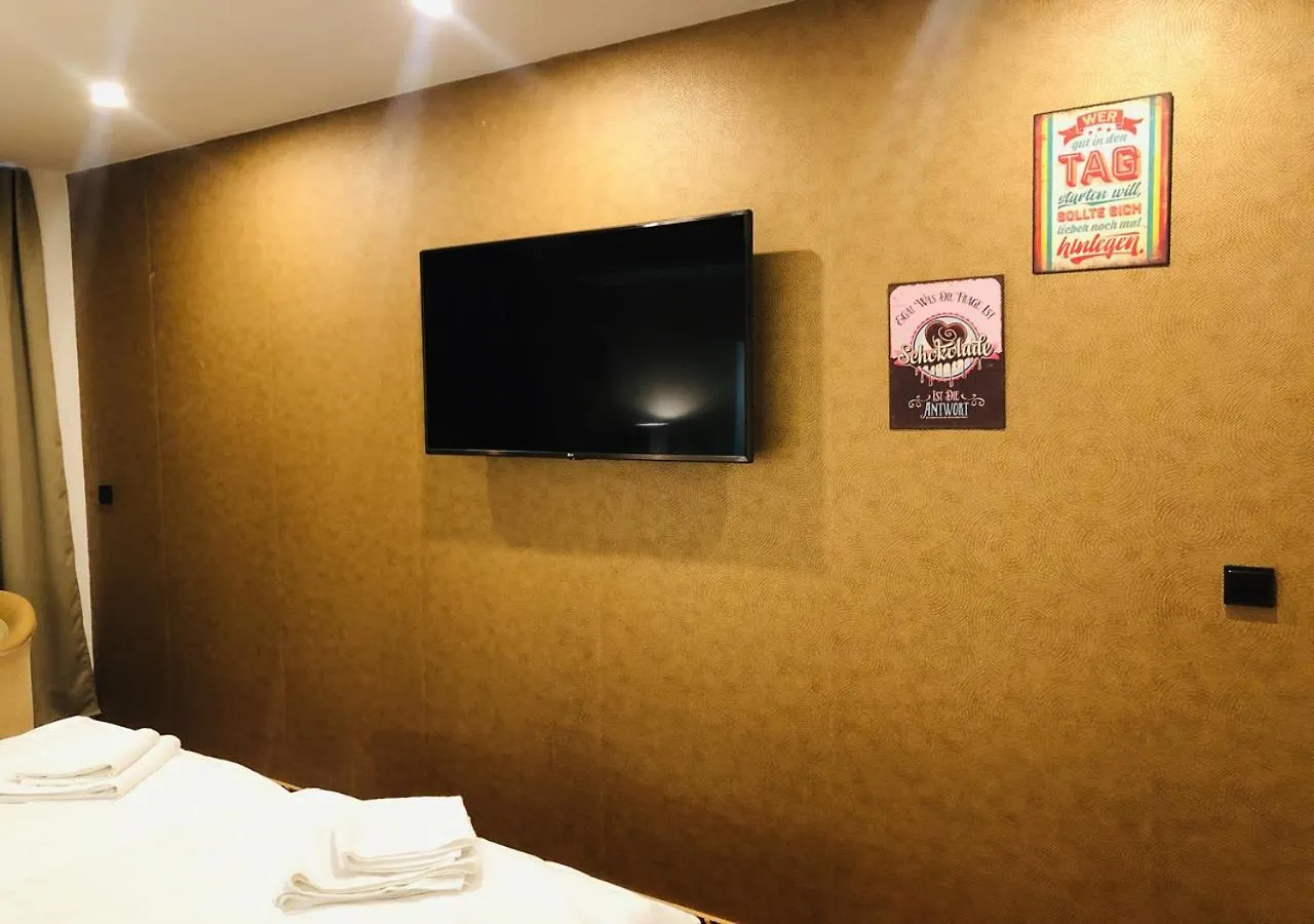 **  Elbgalerie Hotel Germany