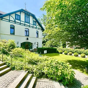  Hotel Remise Am Suellberg - Kleine, Feine In Blankenese