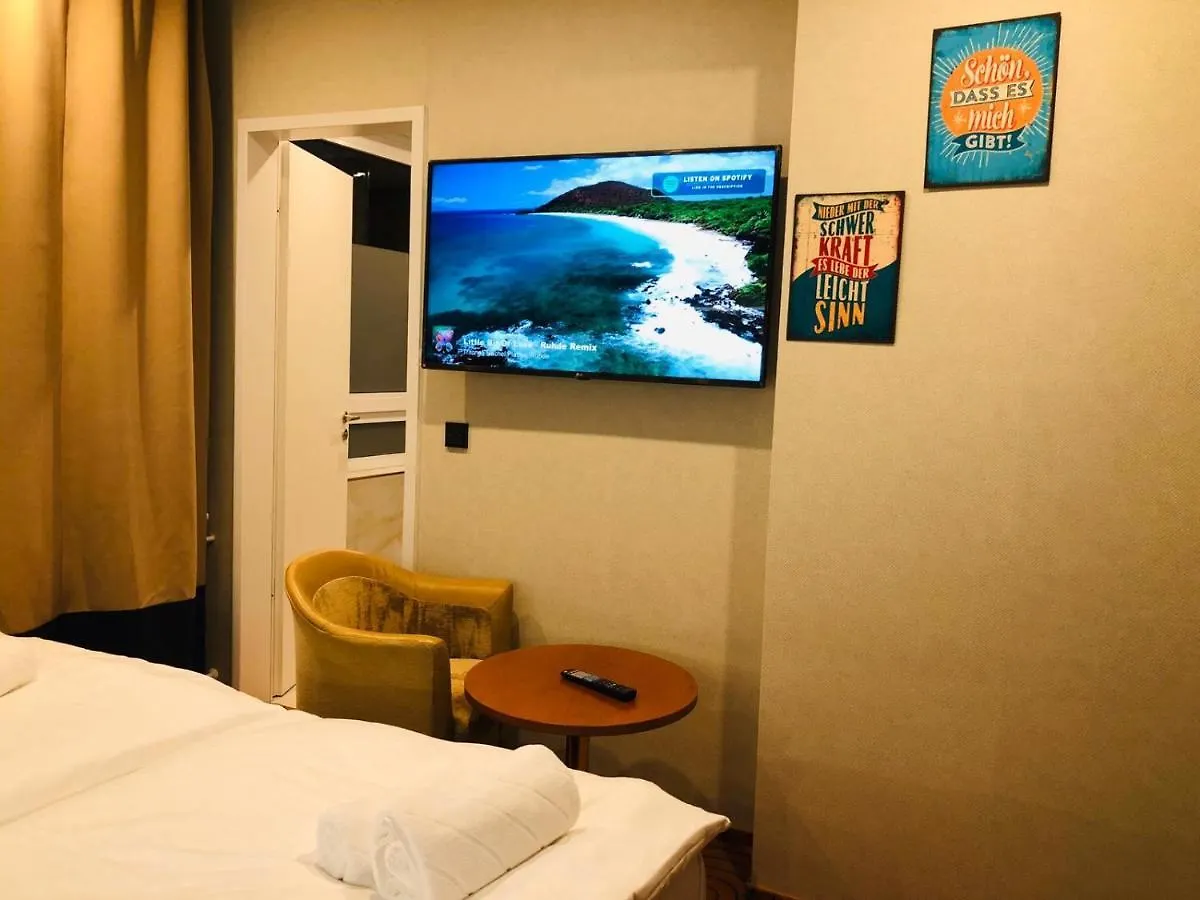 Elbgalerie Hotel 2*, Hamburg